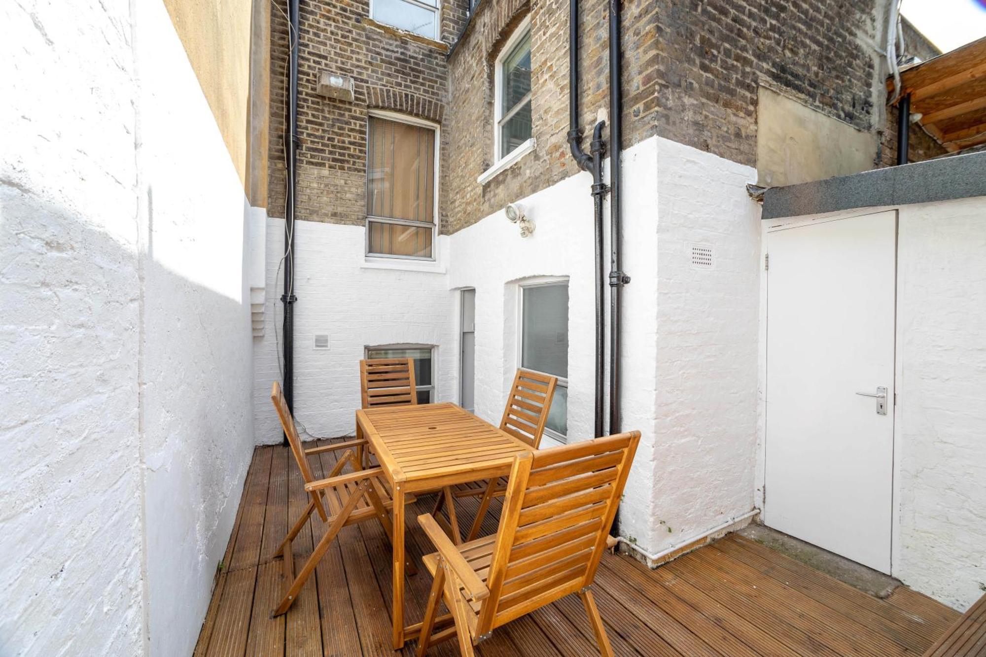3 Bedroom House In Notting Hill ลอนดอน ภายนอก รูปภาพ
